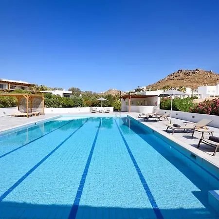 Beachfront Cohyli, Villa *