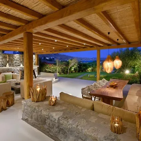 Beachfront Cohyli, Beach Villa *