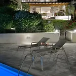 Villa Beachfront Cohyli,