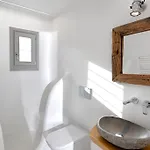 Villa Beachfront Cohyli, *